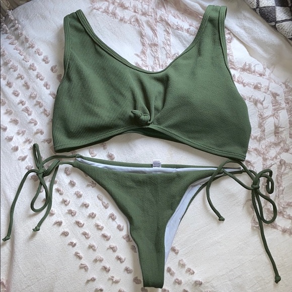 Zaful Thong Bikini - Picture 1 of 6